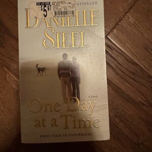 Danielle Steel 'One Day at a Time' Paperback